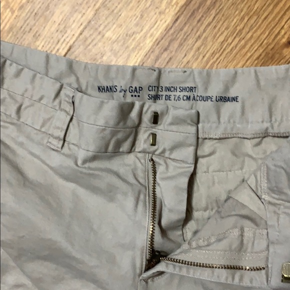 Khaki gap shorts - Picture 2 of 2